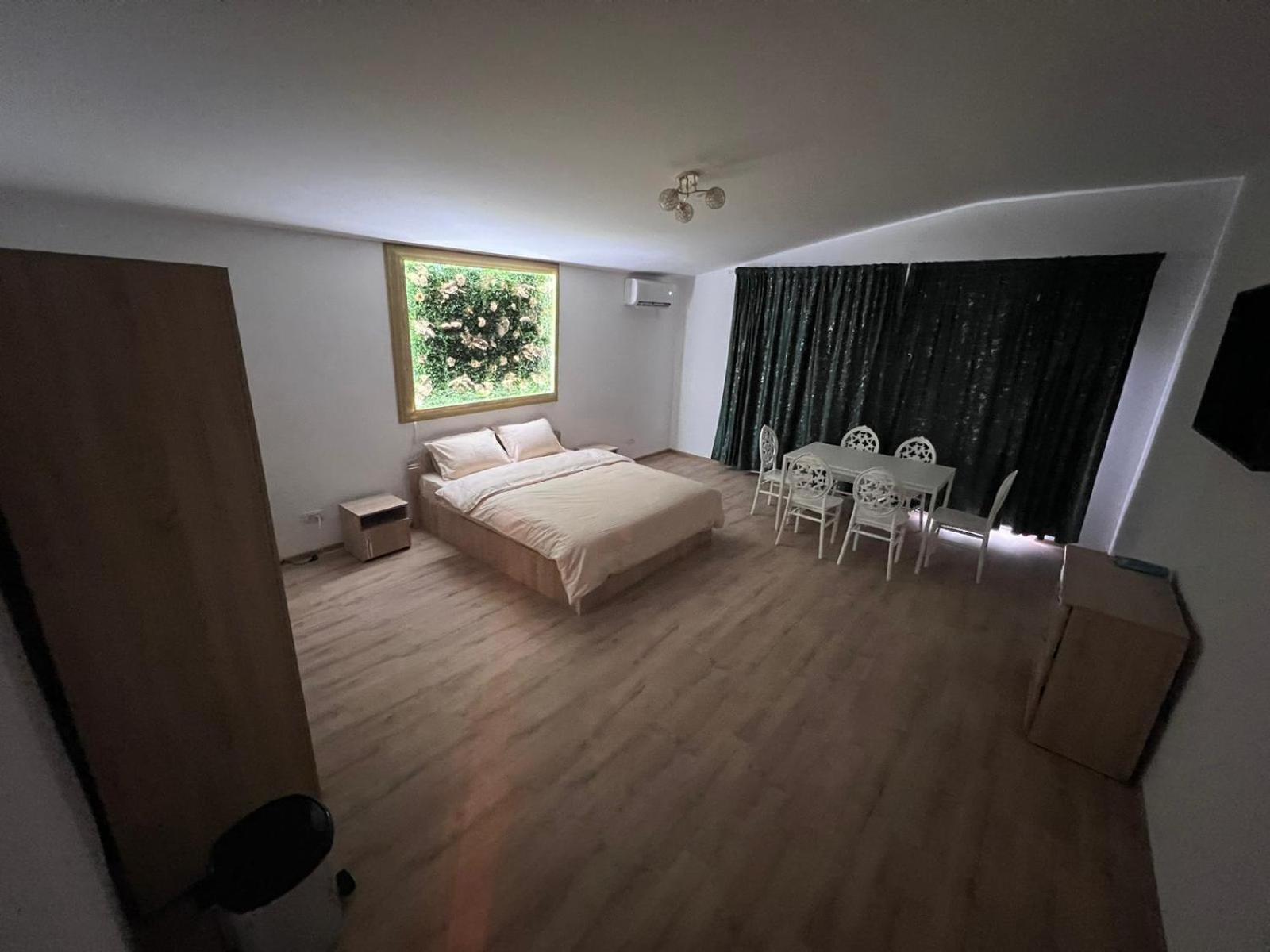 Casa Privata Airport Bucharest Therme Bucharest Балотещи Екстериор снимка
