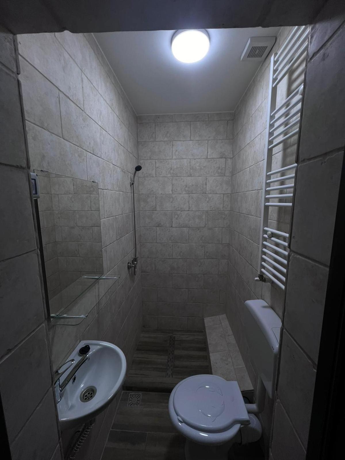 Casa Privata Airport Bucharest Therme Bucharest Балотещи Екстериор снимка
