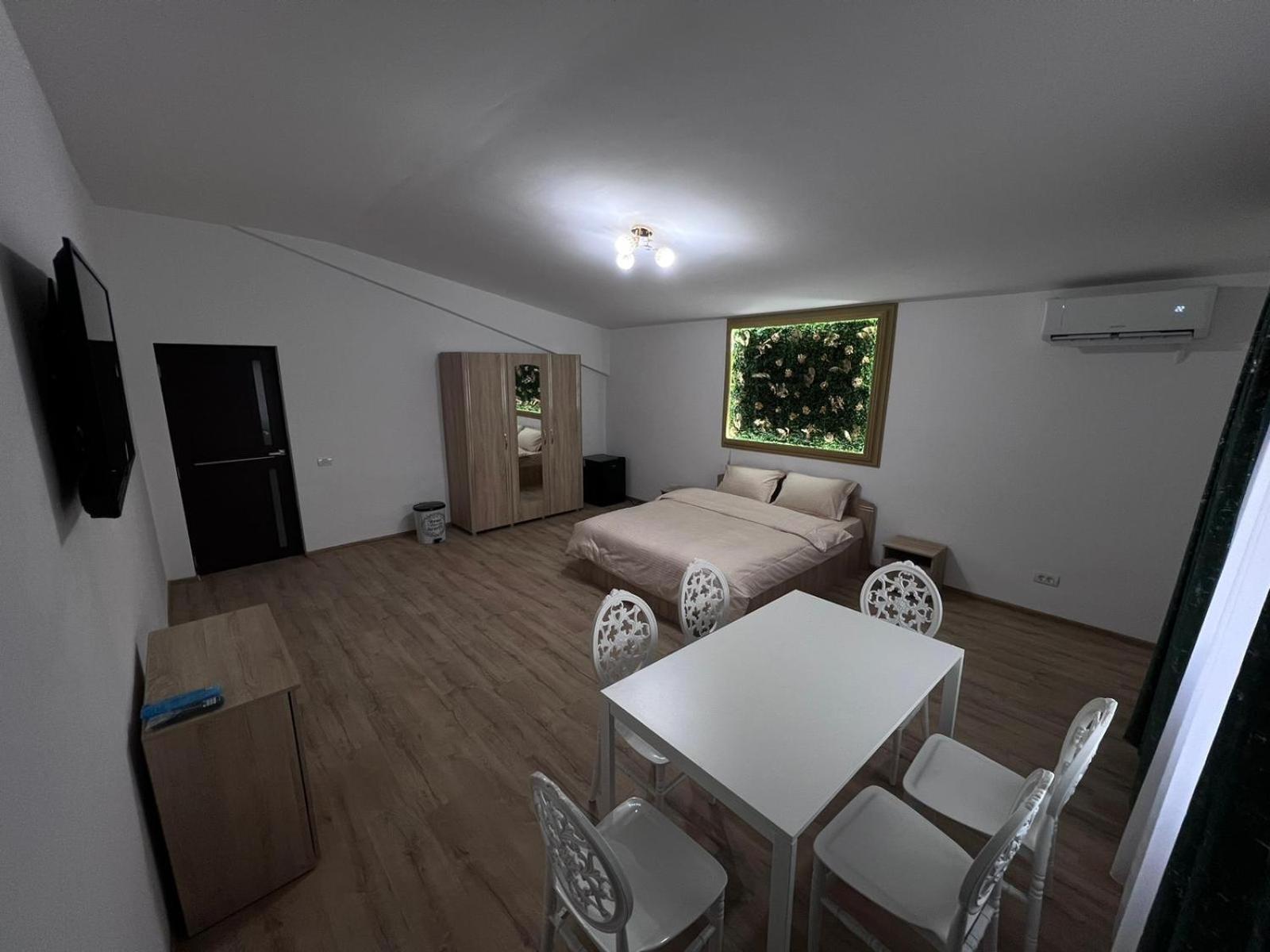 Casa Privata Airport Bucharest Therme Bucharest Балотещи Екстериор снимка