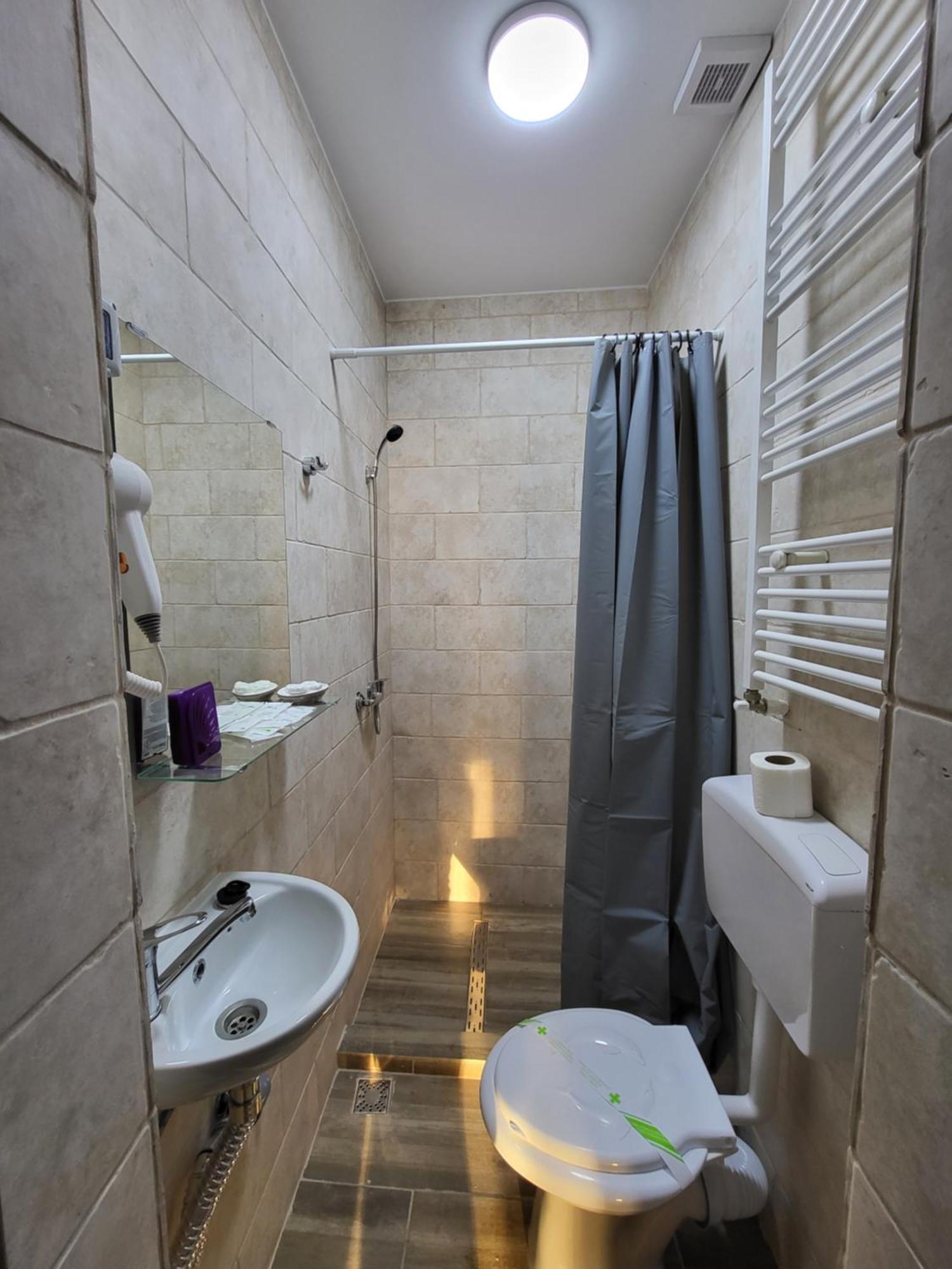 Casa Privata Airport Bucharest Therme Bucharest Балотещи Екстериор снимка